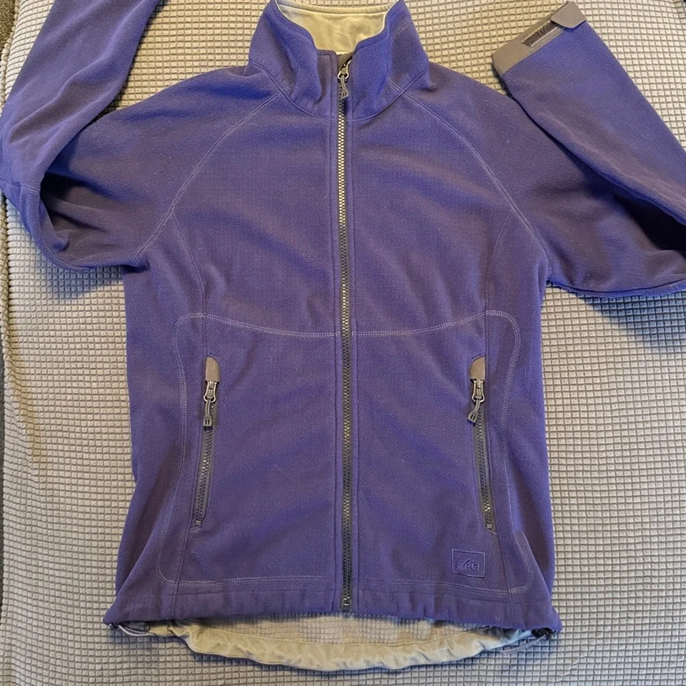 REI Jacket - Picture 2 of 9